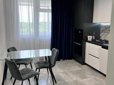 квартира за адресою Лісогринівецька вул., 38