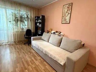 квартира за адресою Озерна вул., 14
