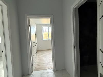 квартира по адресу Українська ул., 12