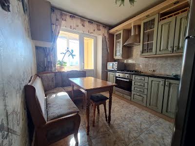 квартира по адресу Академика Булаховского ул., 5-А
