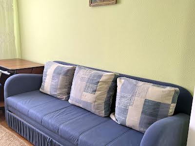 квартира за адресою Стадіонна вул., 6а