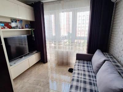квартира за адресою Бориса Гмирі вул., 12-Б