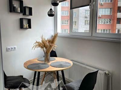 квартира за адресою Боголюбова вул., 27