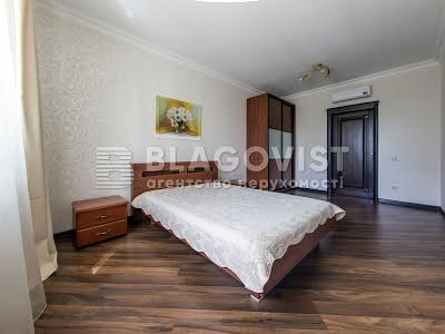квартира за адресою Патріарха Мстислава Скрипника вул., 40