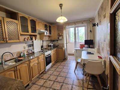 квартира за адресою Сковороди вул., 14