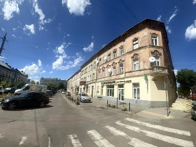 квартира за адресою Героїв УПА вул., 18