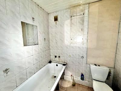 квартира за адресою Руставі вул., 7а