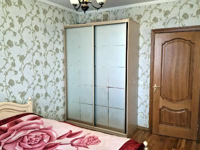 квартира за адресою Жамбила Жабаєва вул. (Кузьминська), 22