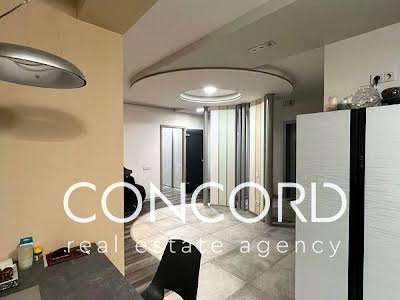 квартира за адресою Феодосійська вул., 1