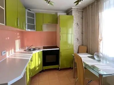 квартира за адресою Волинська вул., 8