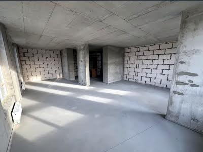 квартира за адресою Космічна вул., 5