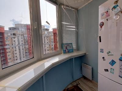 квартира за адресою Василя Симоненка вул., 5-А