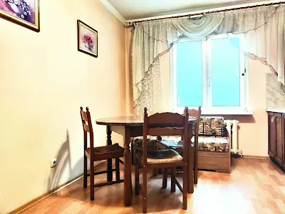 квартира за адресою Європейського Союзу просп. (Правди), 19-А