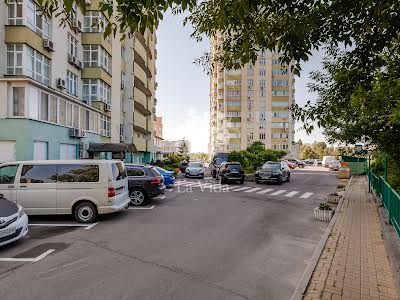 квартира за адресою Валерія Лобановського просп. (Червонозоряний), 4-В