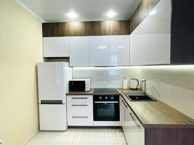 квартира за адресою Березова, 46