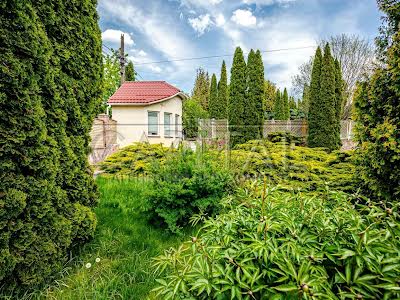 дом по адресу с. Белогородка, Чернобыльская