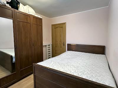квартира за адресою Дружби вул., 8
