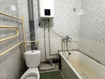 квартира за адресою Леся Курбаса просп., 12б