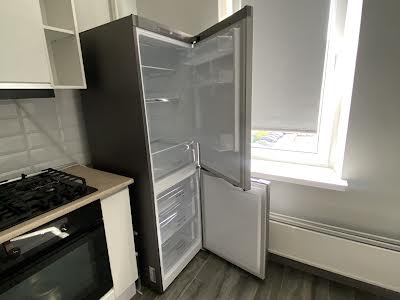 квартира за адресою Срібнокільська вул., 24-А