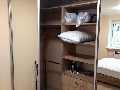 квартира по адресу Французский бульв., 33а