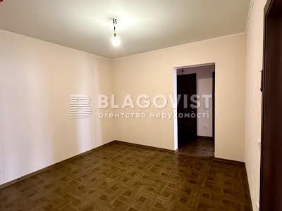 квартира за адресою Ревуцького вул., 54