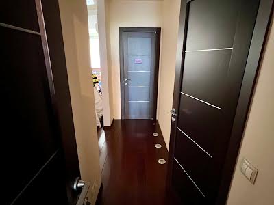 квартира по адресу Олены Пчилки ул., 3-А