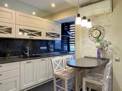 квартира за адресою Оболонський просп., 15