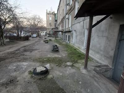 квартира за адресою Балківська вул., 10