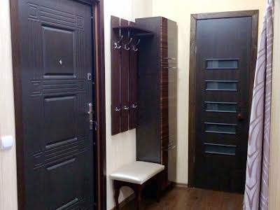 квартира за адресою Олени Пчілки вул., 2