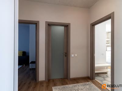 квартира за адресою Практична вул., 2