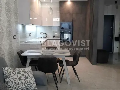 квартира за адресою Предславинська вул., 53