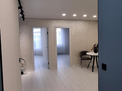 квартира за адресою Злуки просп., 7