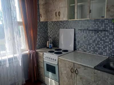 квартира за адресою Академіка Заболотного вул., 4