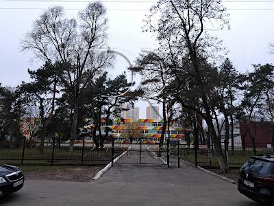 квартира за адресою Київ, Юності вул., 4