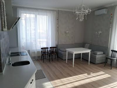 квартира по адресу Леси Украинки бульв., 7в