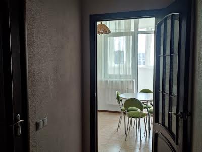 квартира за адресою Воскресенська вул., 14