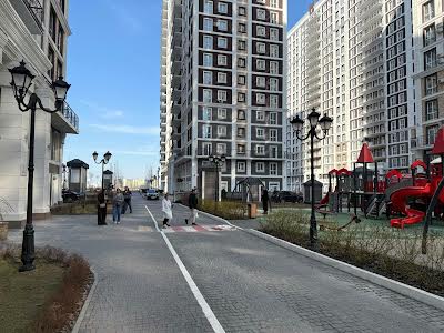квартира за адресою Михайла Максимовича вул. (Онуфрія Трутенка), 24-Б