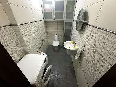 квартира за адресою Симона Петлюри вул. (Артема), 5