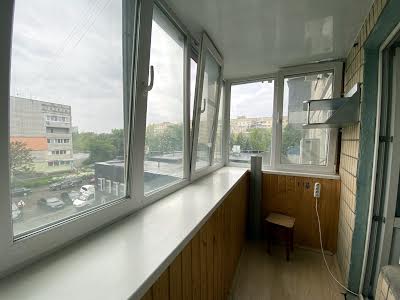 квартира за адресою Тополя-3 вул., 1