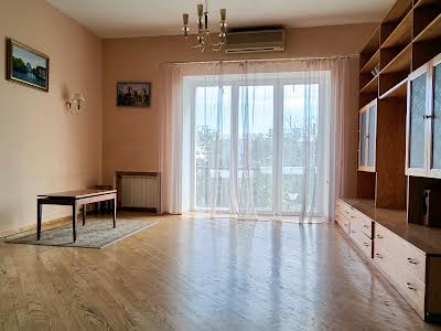 квартира за адресою Івана Мазепи вул. (Січневого Повстання), 3
