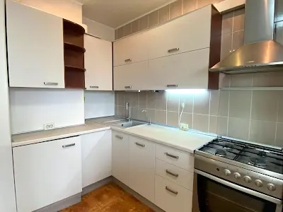 квартира за адресою Раїси Окіпної вул., 8