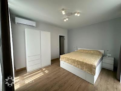 квартира за адресою Микільсько-Слобідська вул., 8