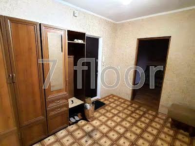 квартира за адресою Рональда Рейгана вул., 42