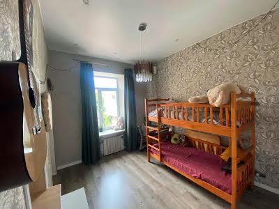 квартира за адресою Новосельського вул., 72