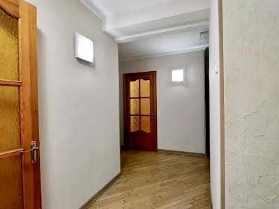 квартира за адресою Академіка Корольова вул., 20