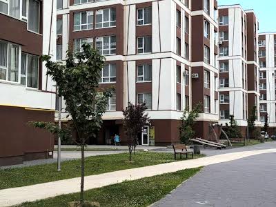 квартира за адресою Полуботка, 18