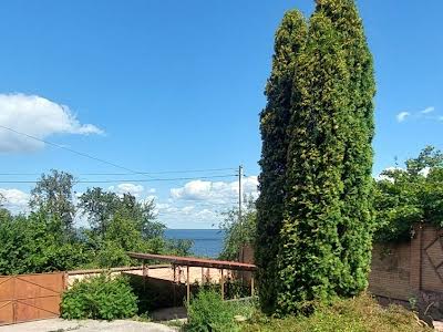 дом по адресу с. Старые петровцы, Приморська