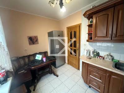 квартира за адресою Петра Григоренка просп., 7а