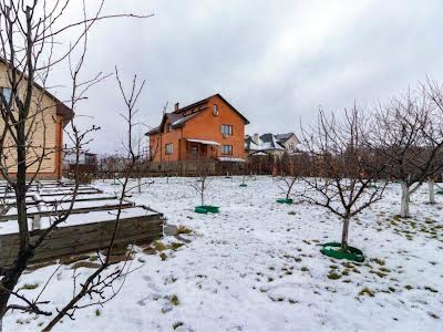 будинок за адресою Кленова вул., 10