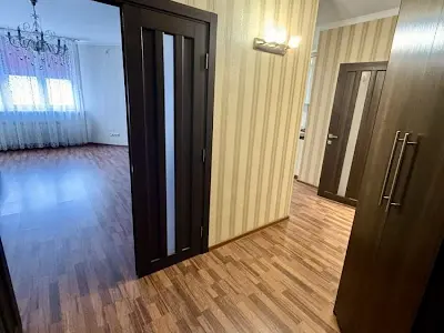 квартира за адресою Олени Пчілки вул., 5